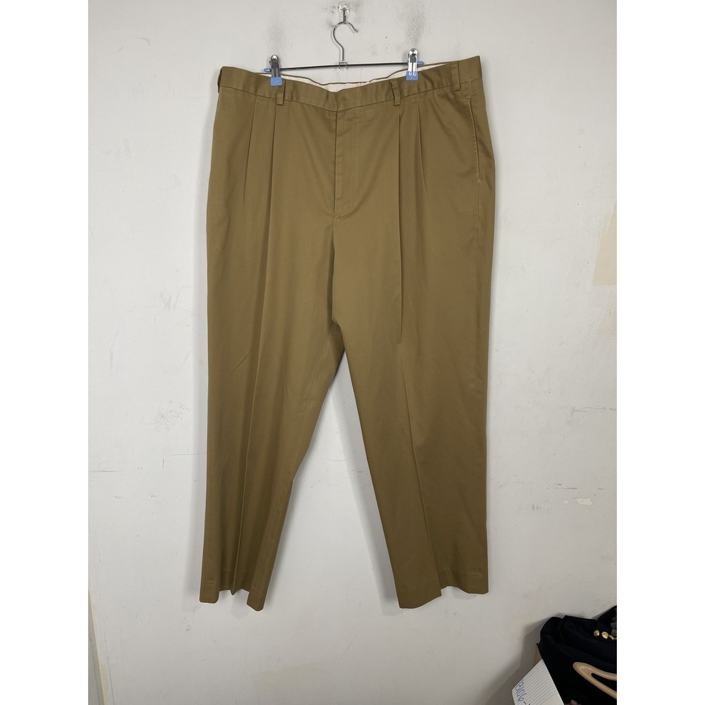 L.L.Bean Mens Size‎ 42 Khaki Pleated Front Chinos Casual Dress Pants